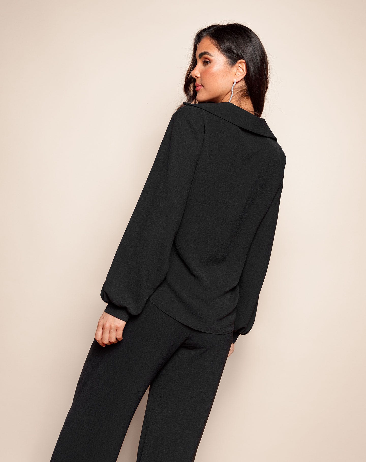 Top de cuello en V