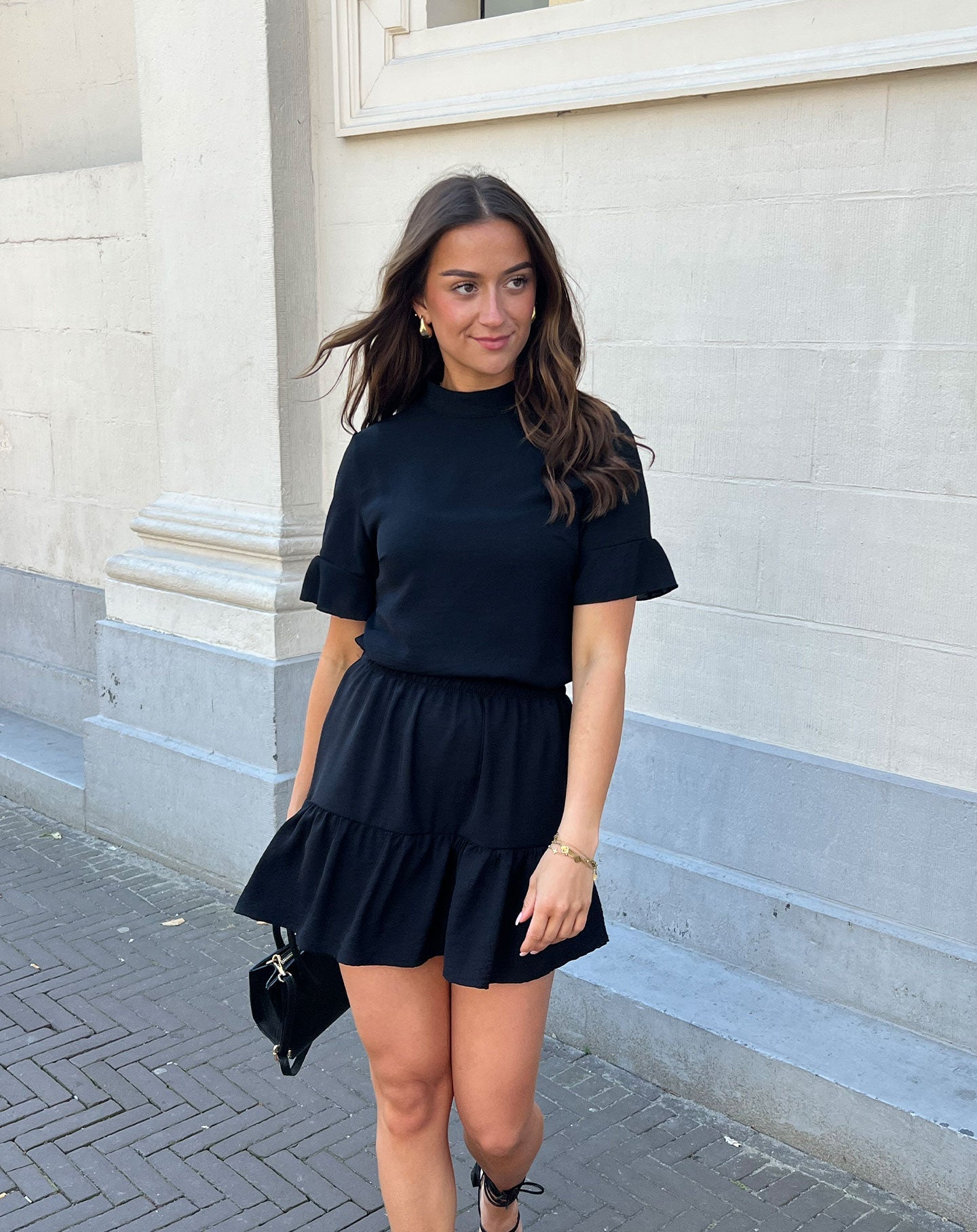 JULIE SKORT ZWART