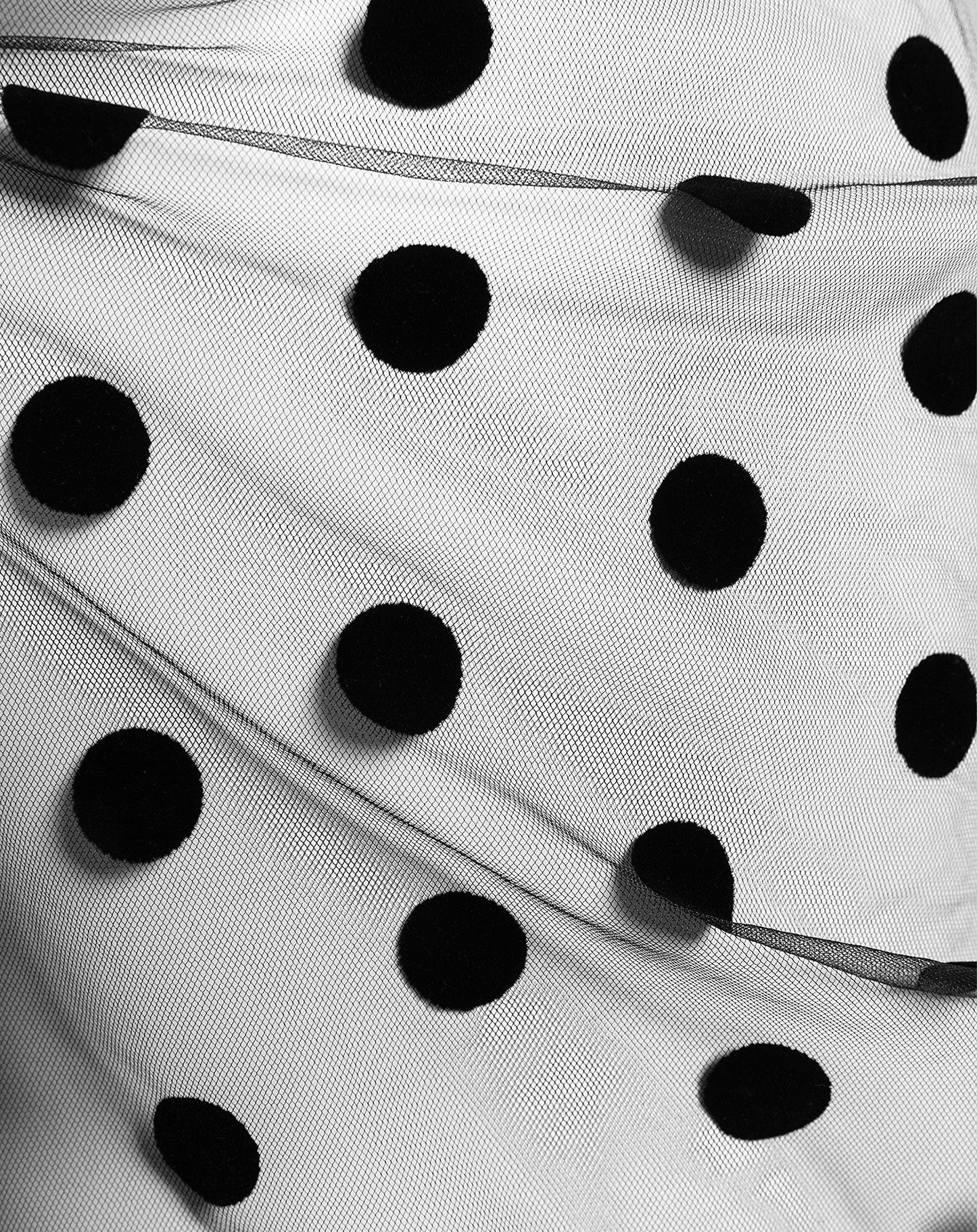 DOTS MESH TEE TOP ZWART