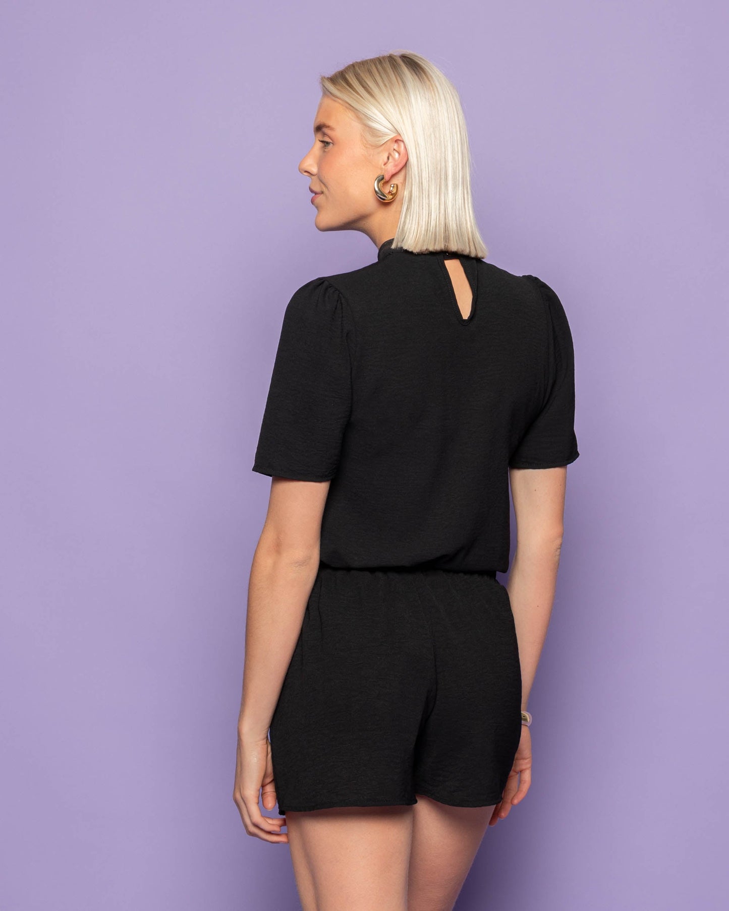 JULIE DRAWSTRING SHORTS ZWART