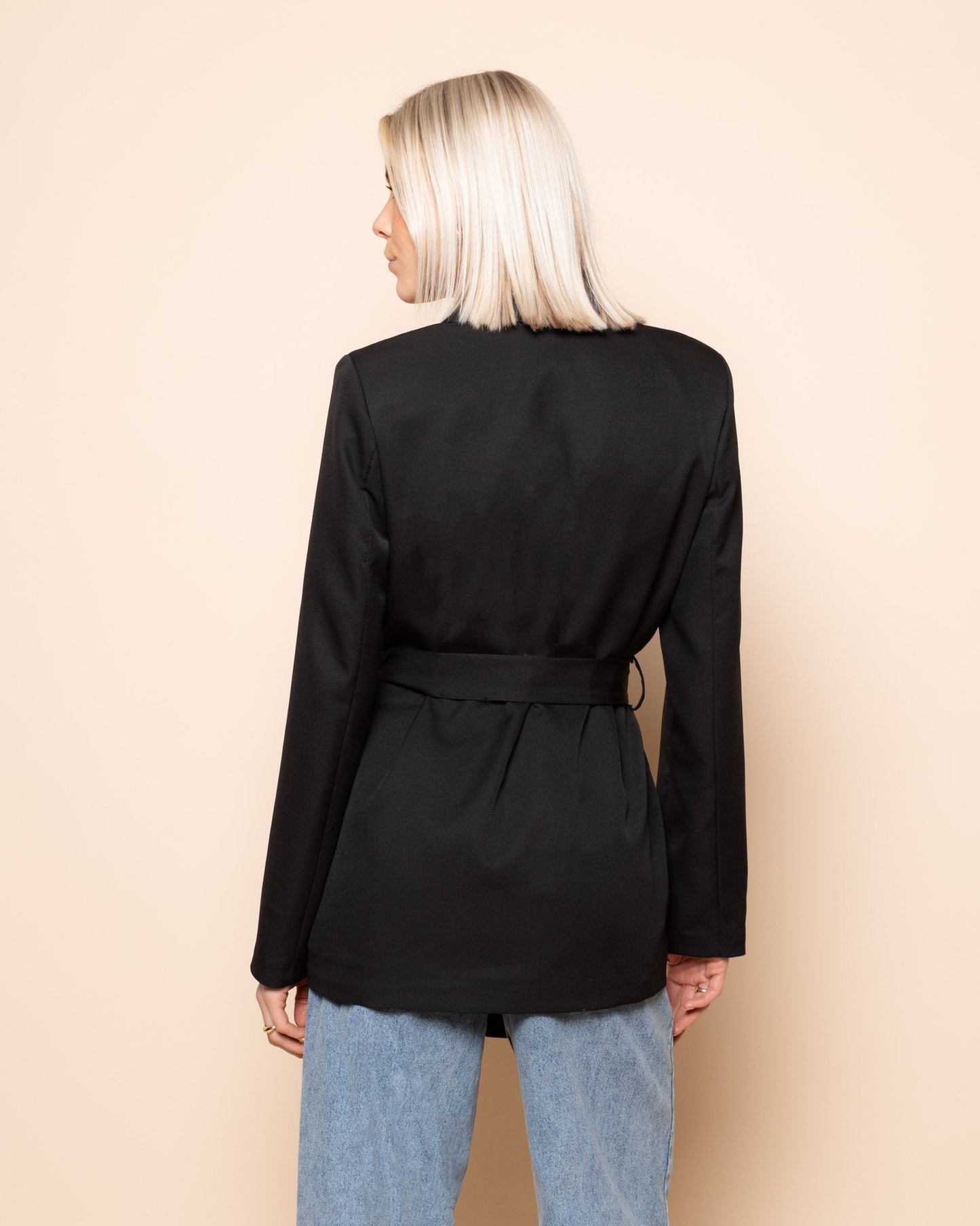 JENNY BELTED BLAZER ZWART