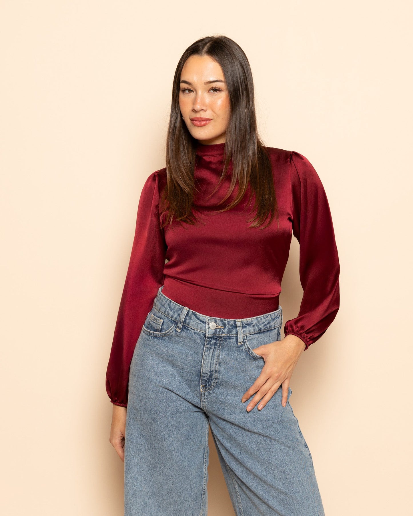 SATIN BOW TOP BORDEAUX