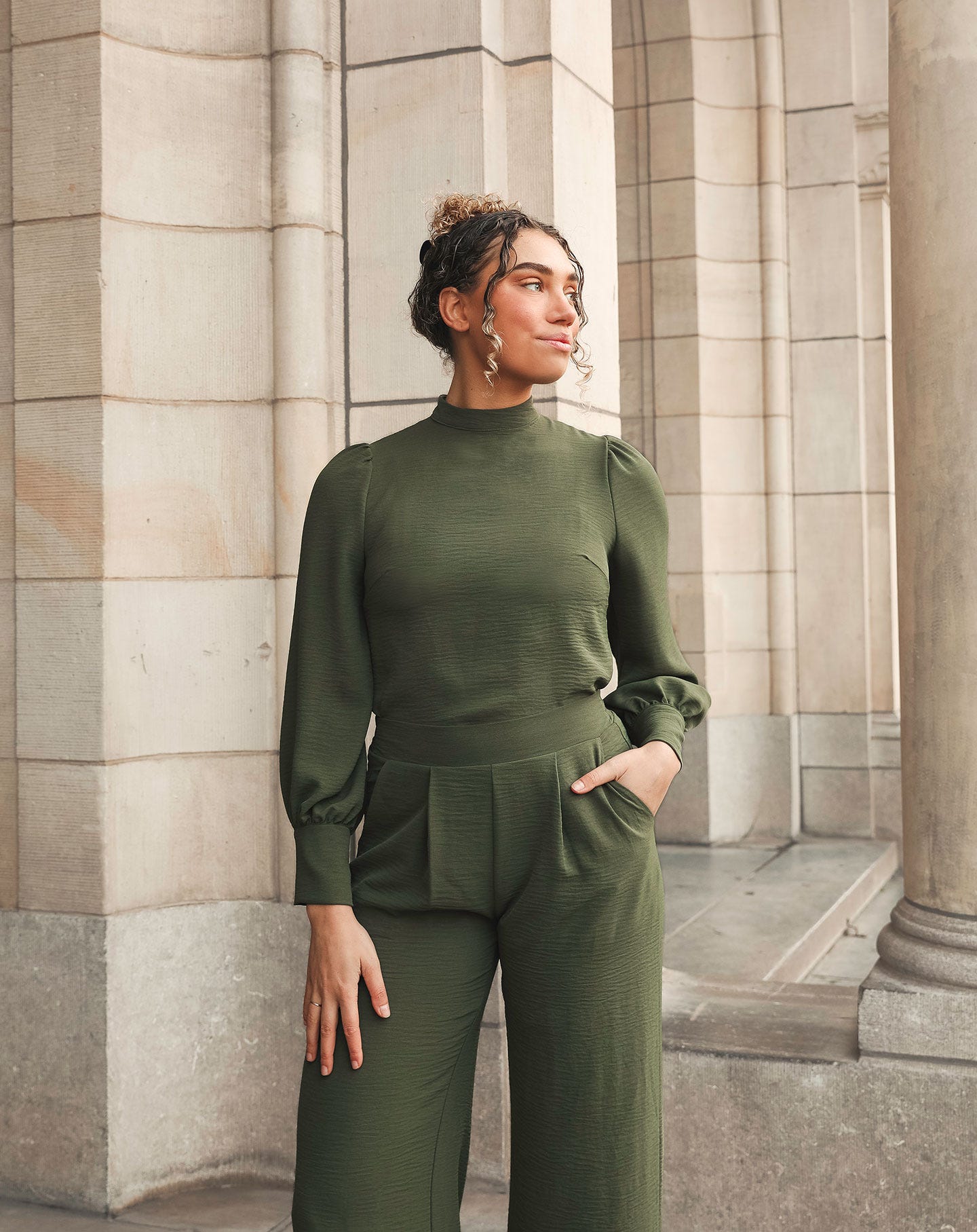 JULIE LONG SLEEVE TOP LEGERGROEN