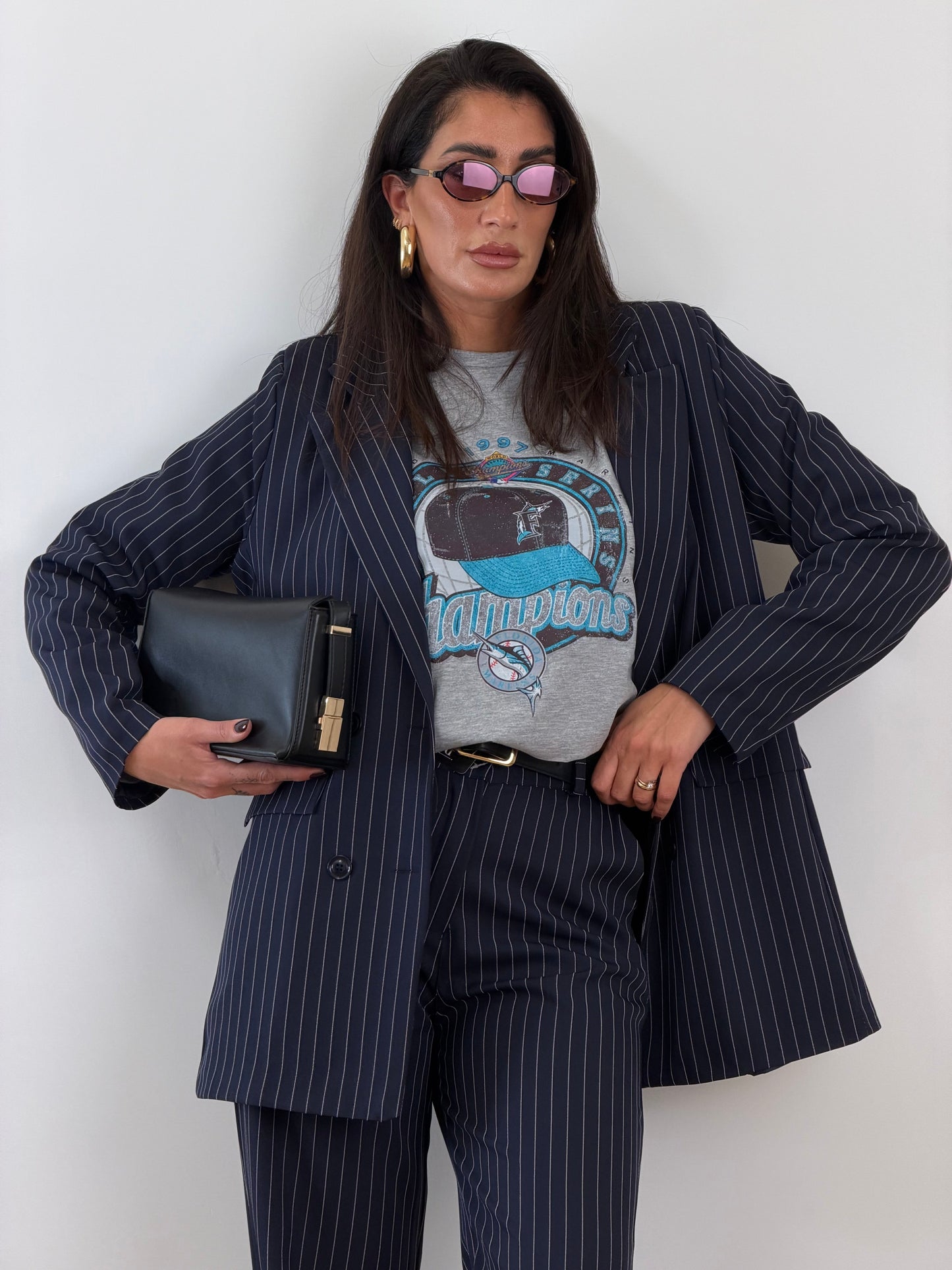 Tailleur blu gessato 30990.