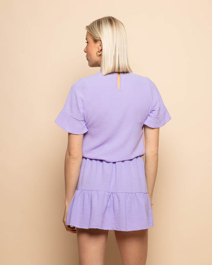 JULIE RUFFLE TOP LILA