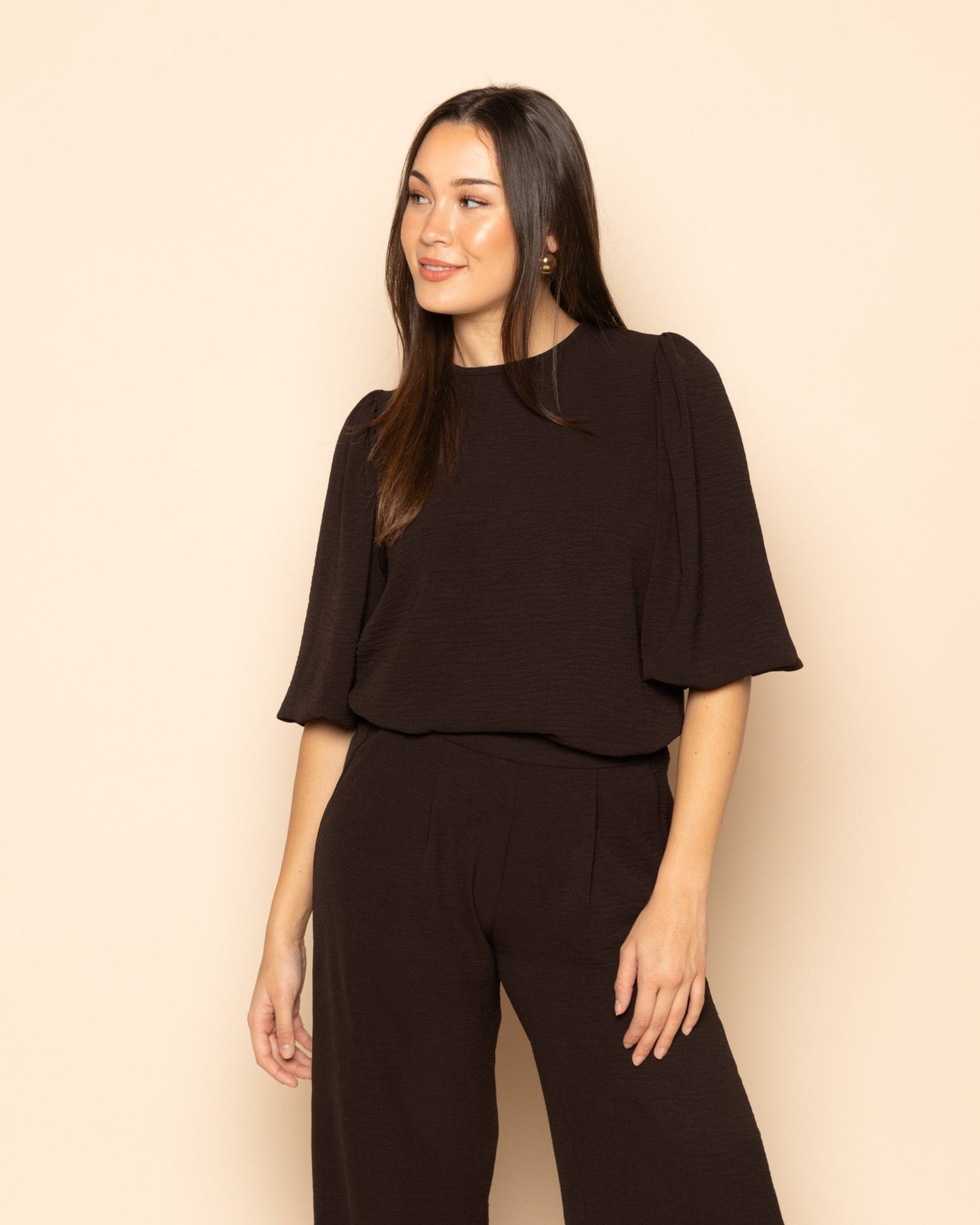JULIE PANTALON TALL DONKERBRUIN