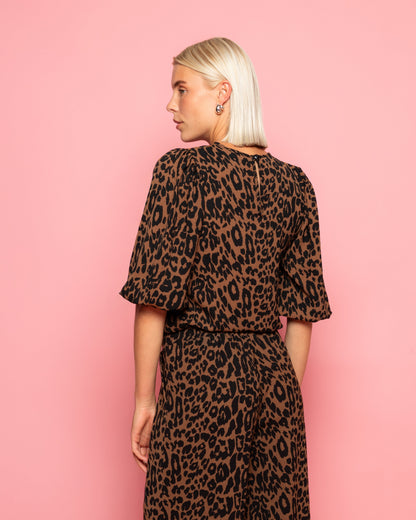 JULIE LEO PUFF SLEEVE TOP ZWART