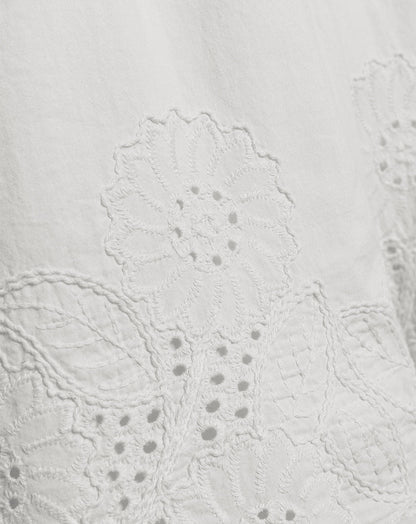 CARA BRODERIE SHORTS CRÈME