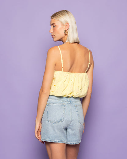 MANOU BRODERIE BUBBLE HEM TOP BOTERGEEL