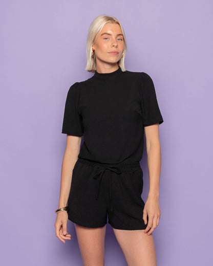 JULIE SHORT SLEEVE TOP ZWART