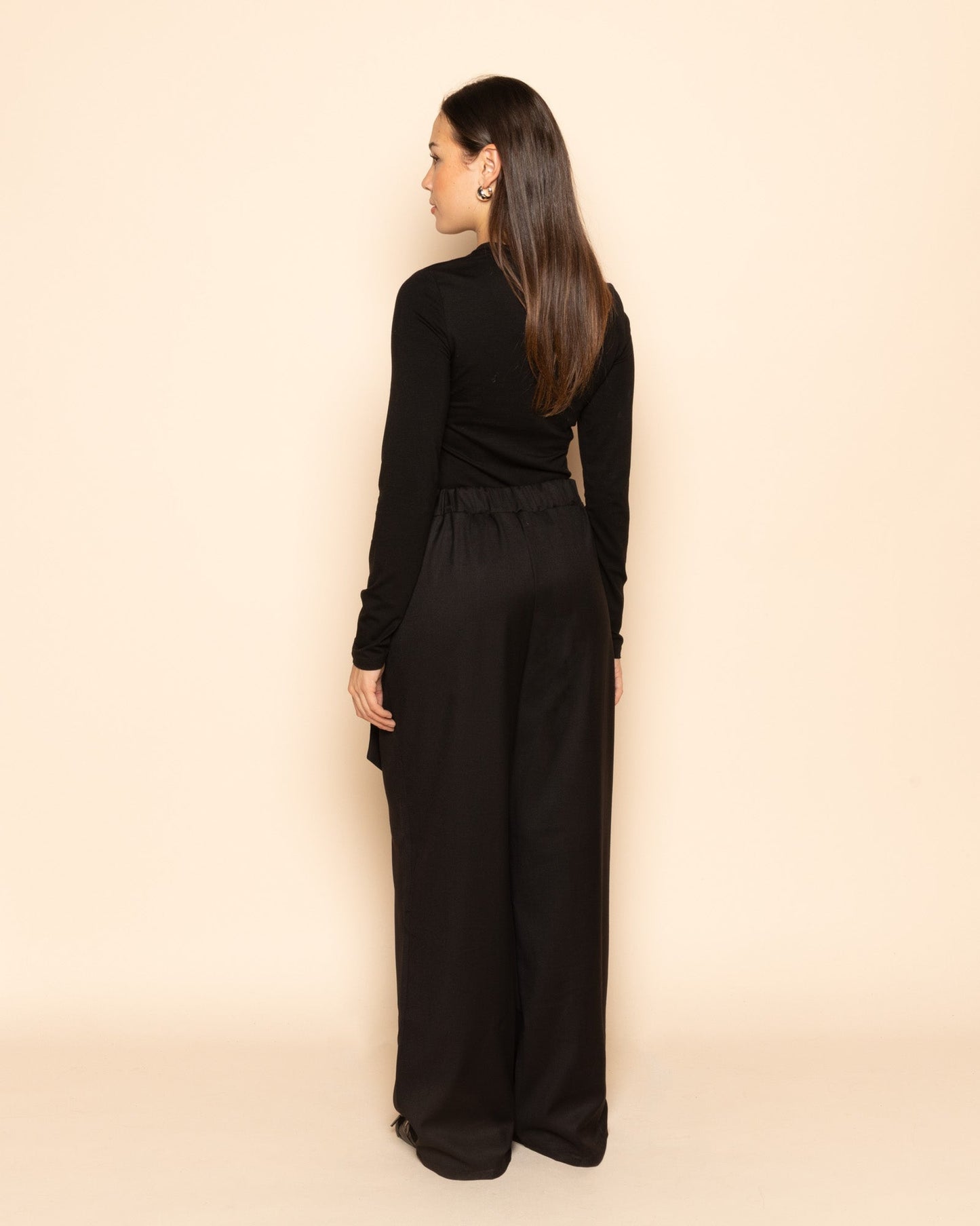 PHOEBE BUCKLE STRAIGHT LEG PANTALON ZWART