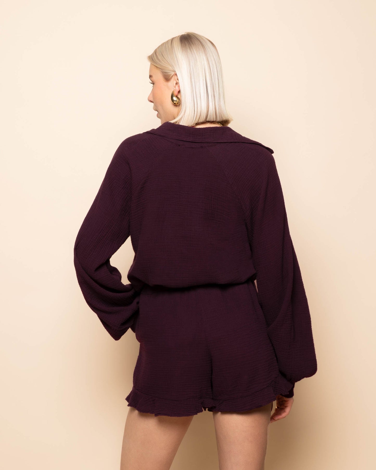 MOUSSELINE SHORTS DONKER BURGUNDY