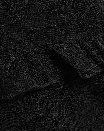 ASYMMETRIC LACE RUFFLE TOP ZWART
