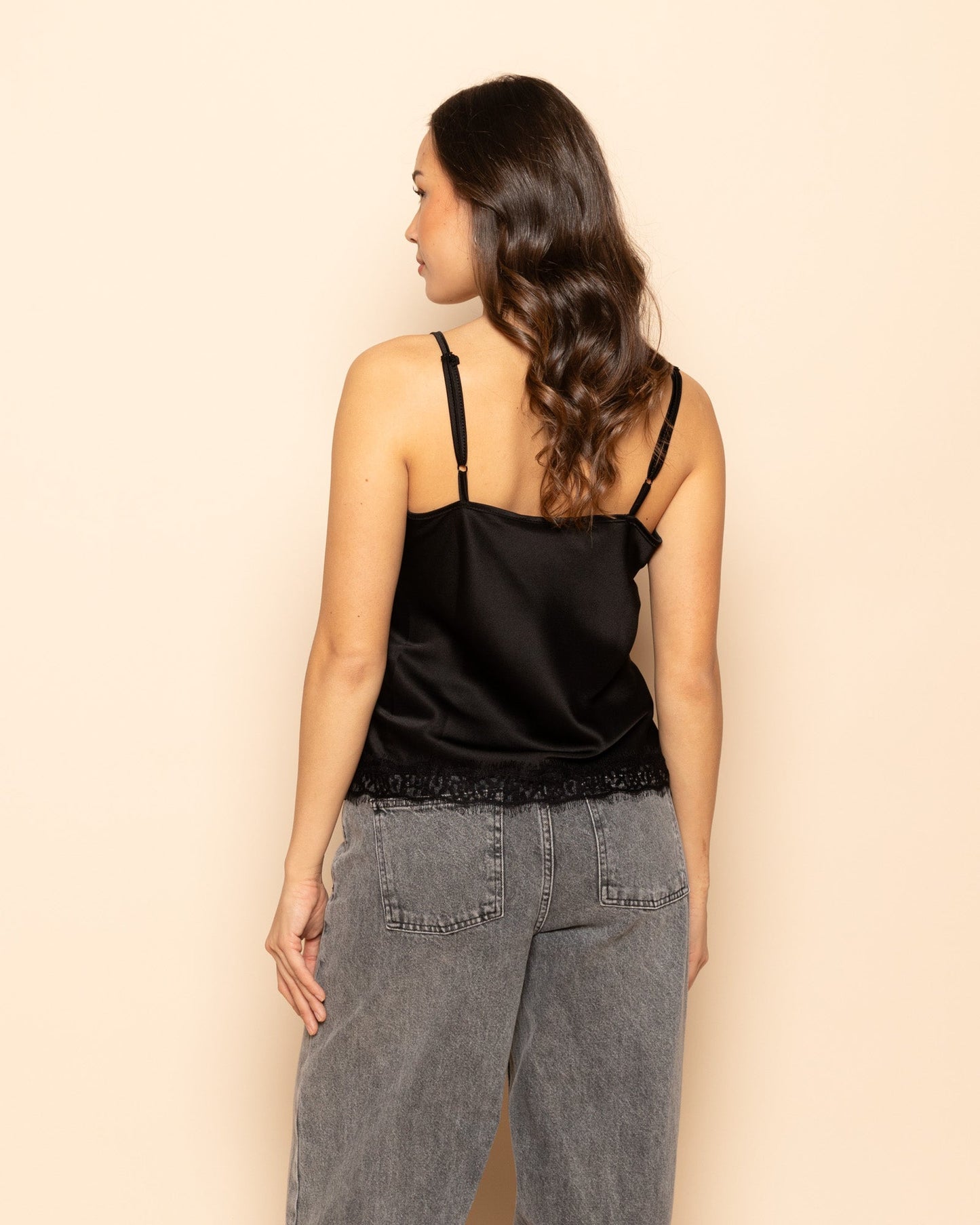 SATIN LACE CAMI TOP ZWART