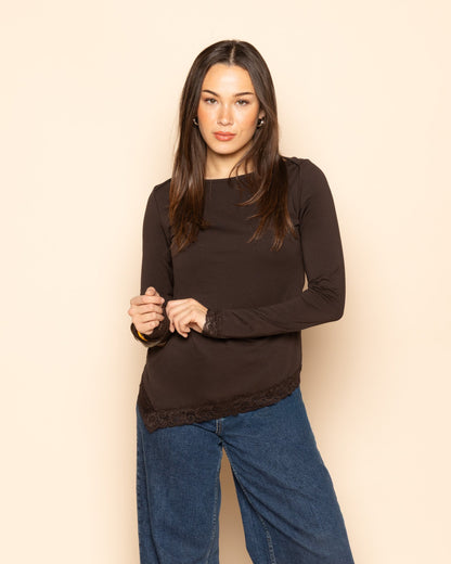 TAMAR ASYMMETRIC LACE TOP DONKERBRUIN