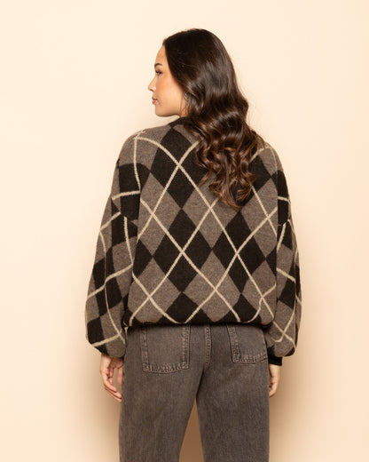 JAYLIN CHECK KNIT BRUIN