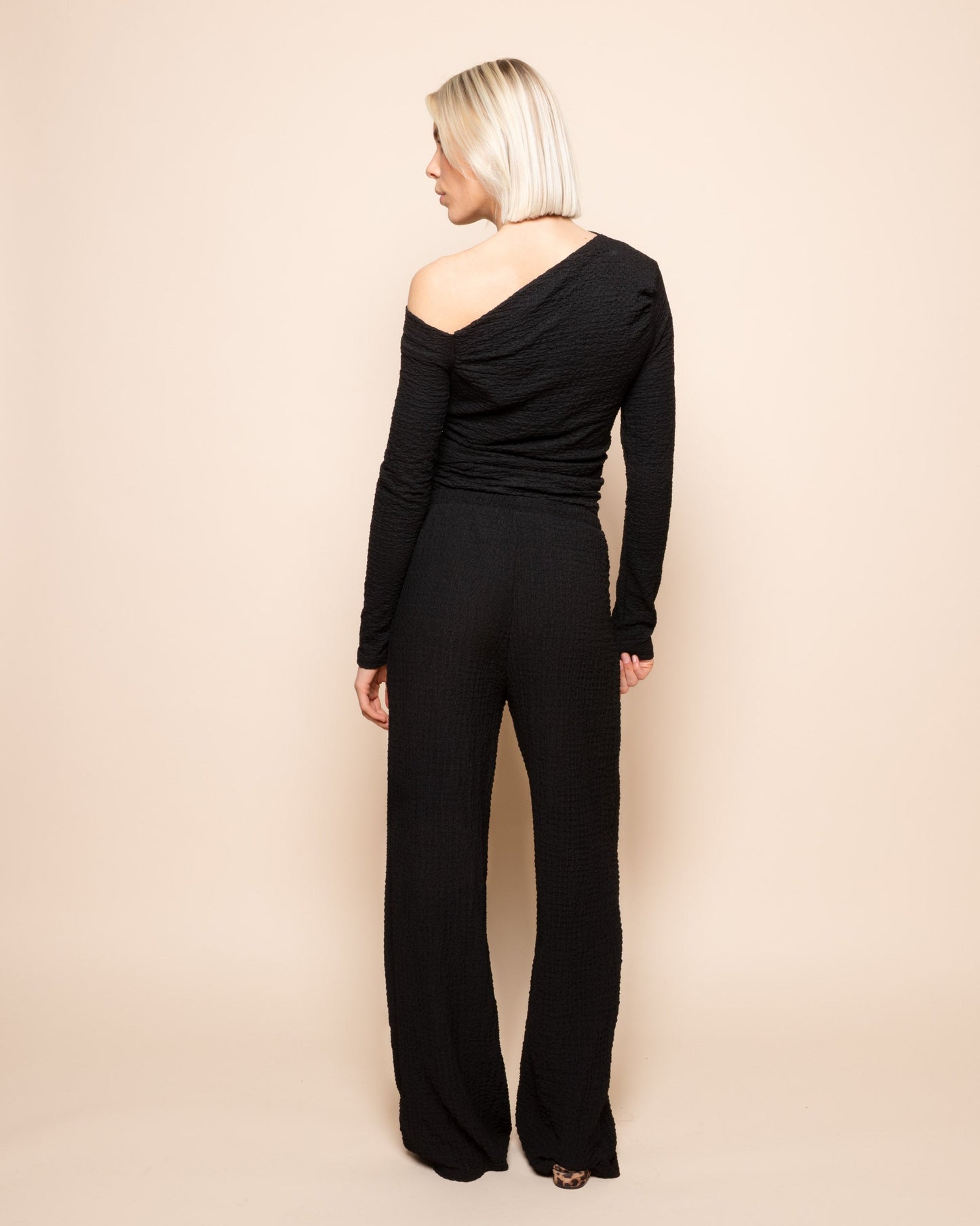 STRUCTURE STRAIGHT LEG PANTS PETITE ZWART