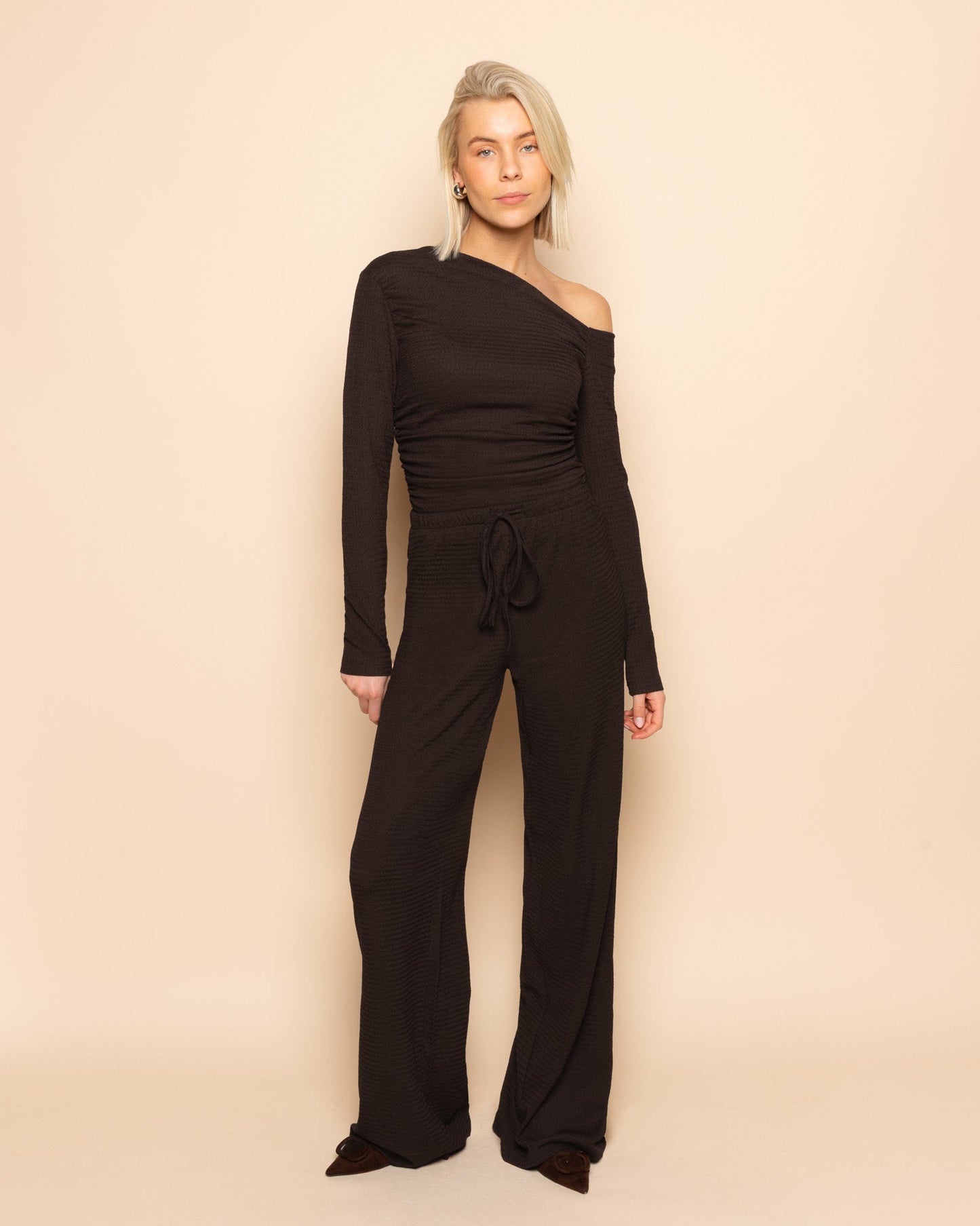 STRUCTURE STRAIGHT LEG PANTS PETITE DONKERBRUIN