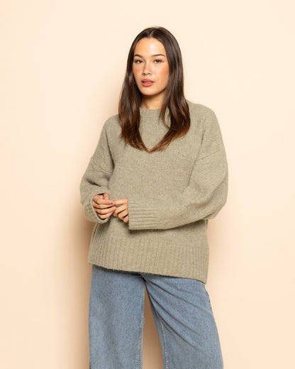 BIANCA BOXY KNIT OLIJFGROEN