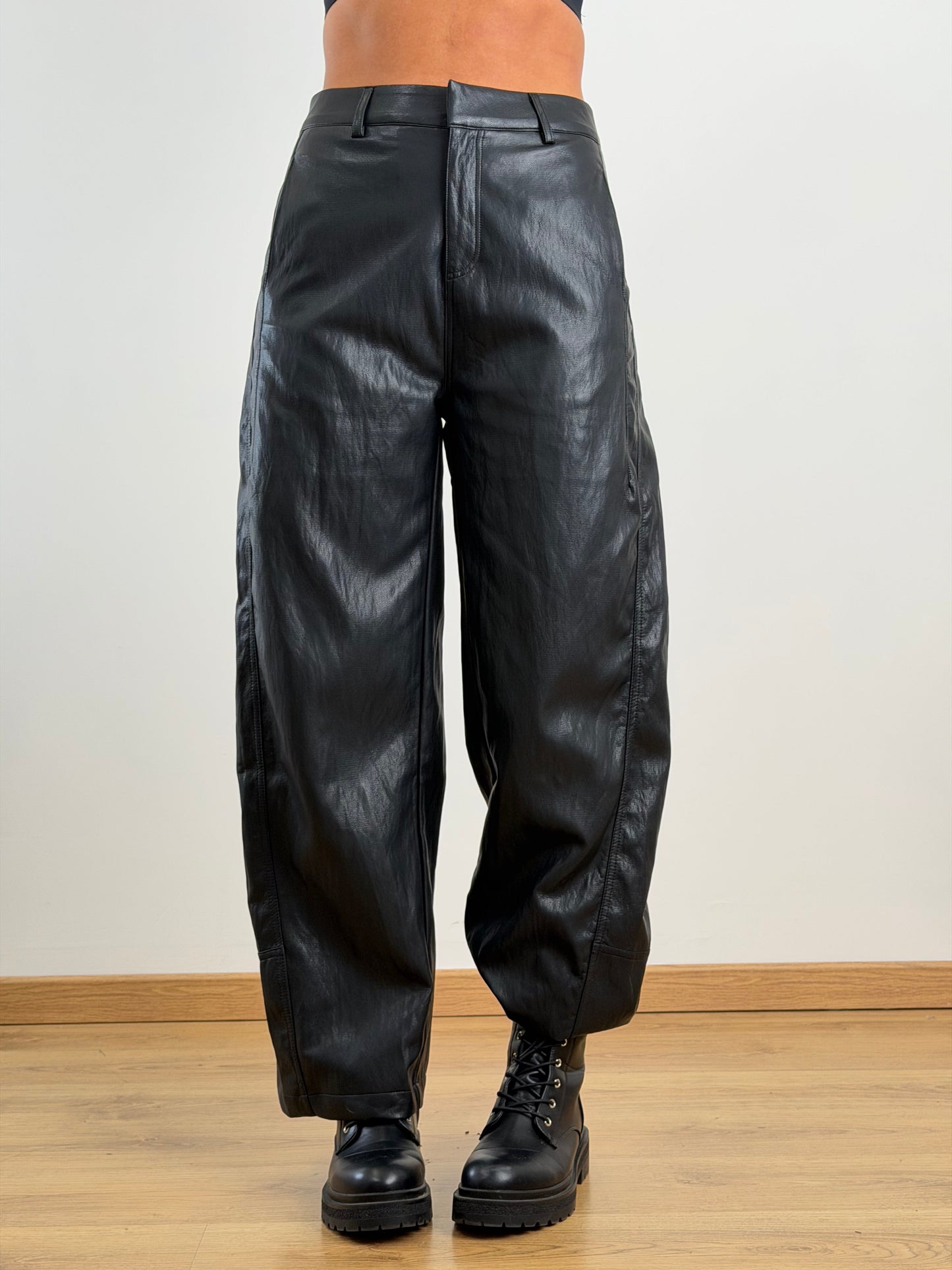 Coordinato ecopelle nero 5598/5592