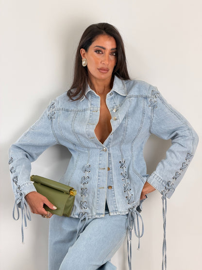 Giacca jeans chiaro con stringhe Z2576