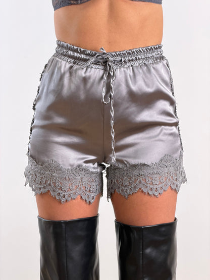 Short satin grey 20552