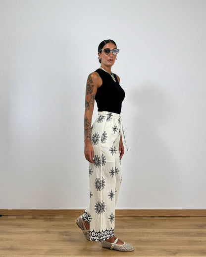 PANTALACCIO RICAMI BEIGE 19256