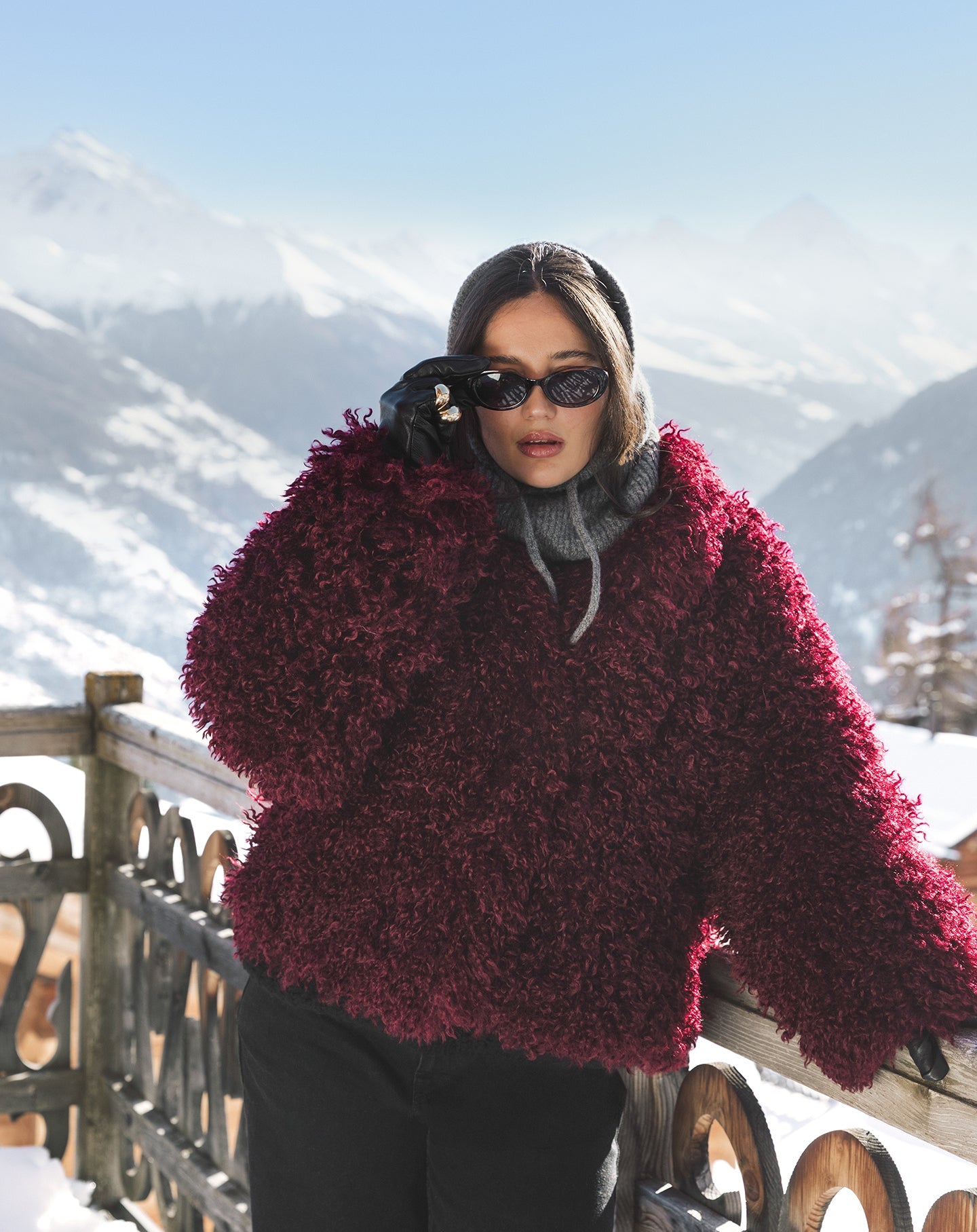 HAIRY COAT BURGUNDY