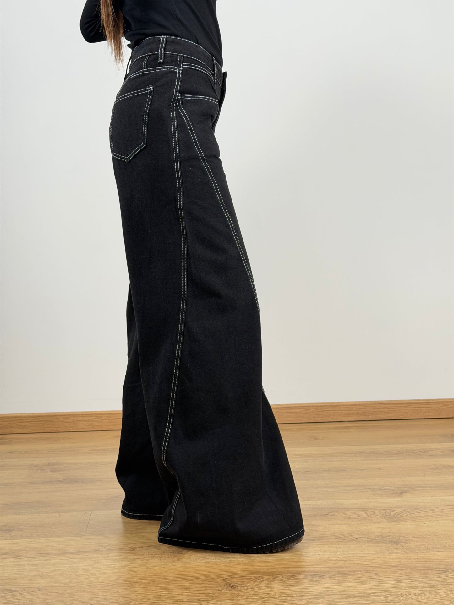 Jeans nero ballon P5716