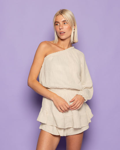 MOUSSELINE ONE SLEEVE PLAYSUIT ZAND
