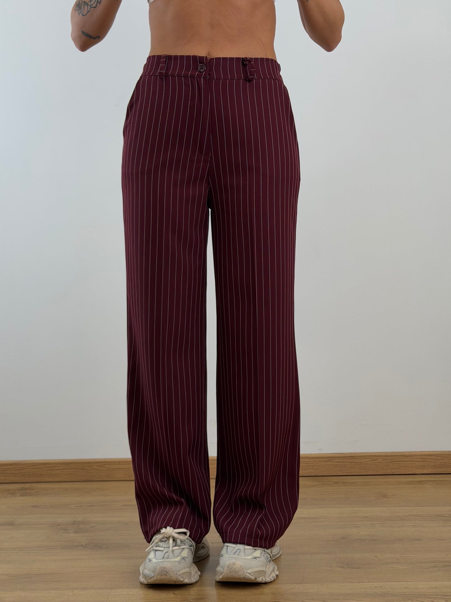 Tailleur bordò gessato 30990.