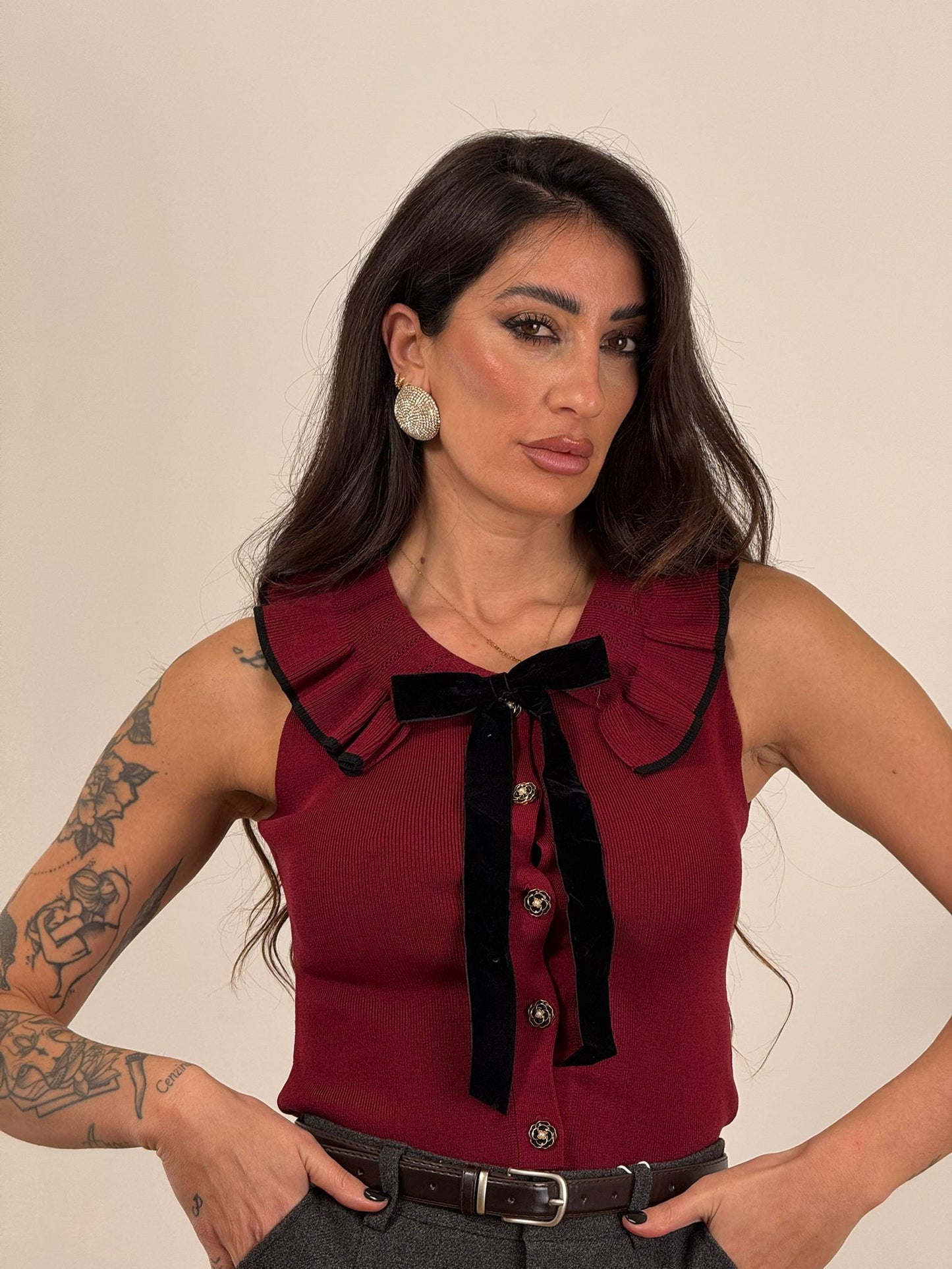 Gilet con colletto e bottoni PL11380