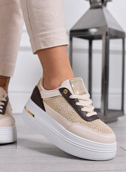 Chloé - Zapatillas beige con inserciones de tejido laminado dorado