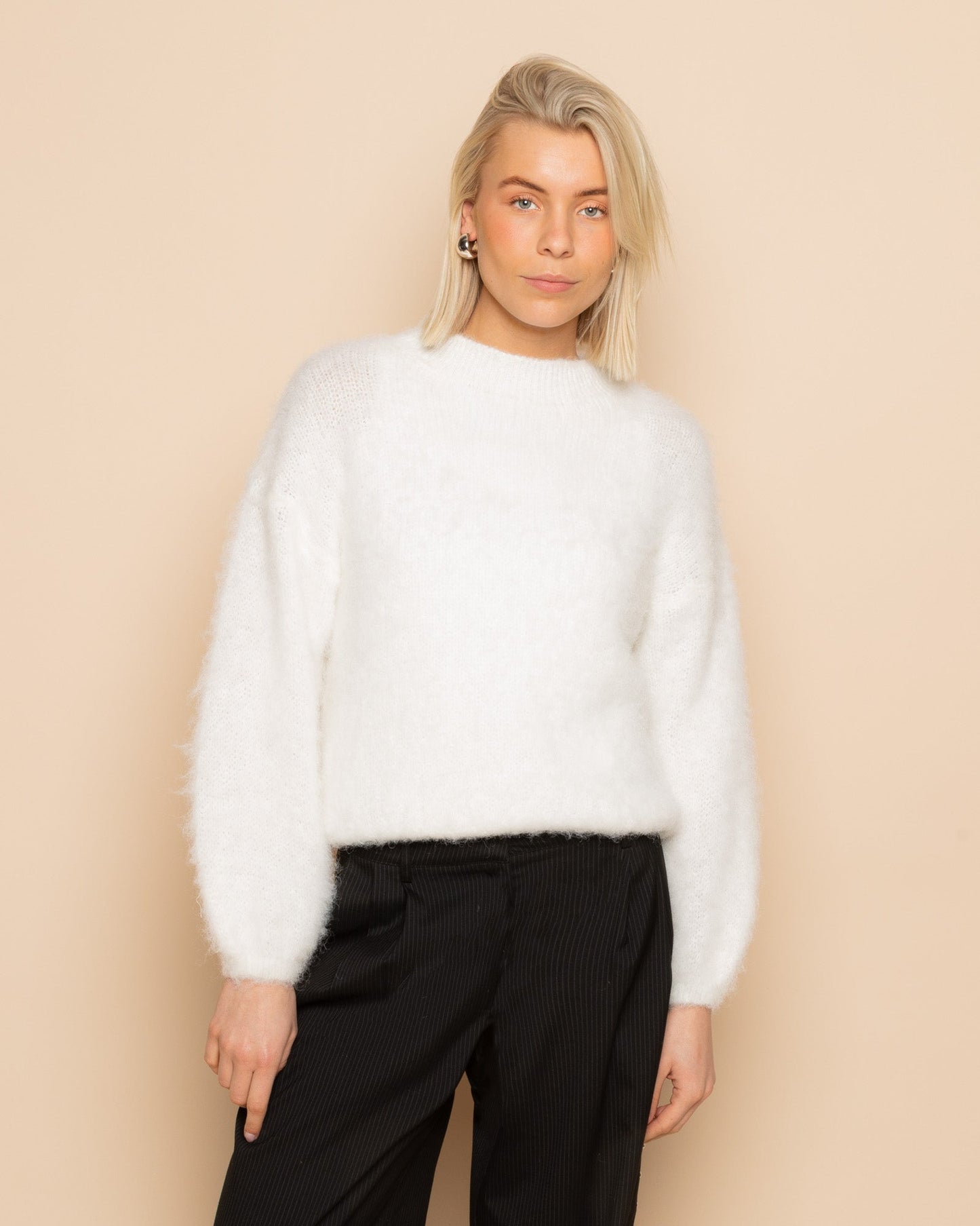 BRUSHED MOHAIR KNIT CRÈME