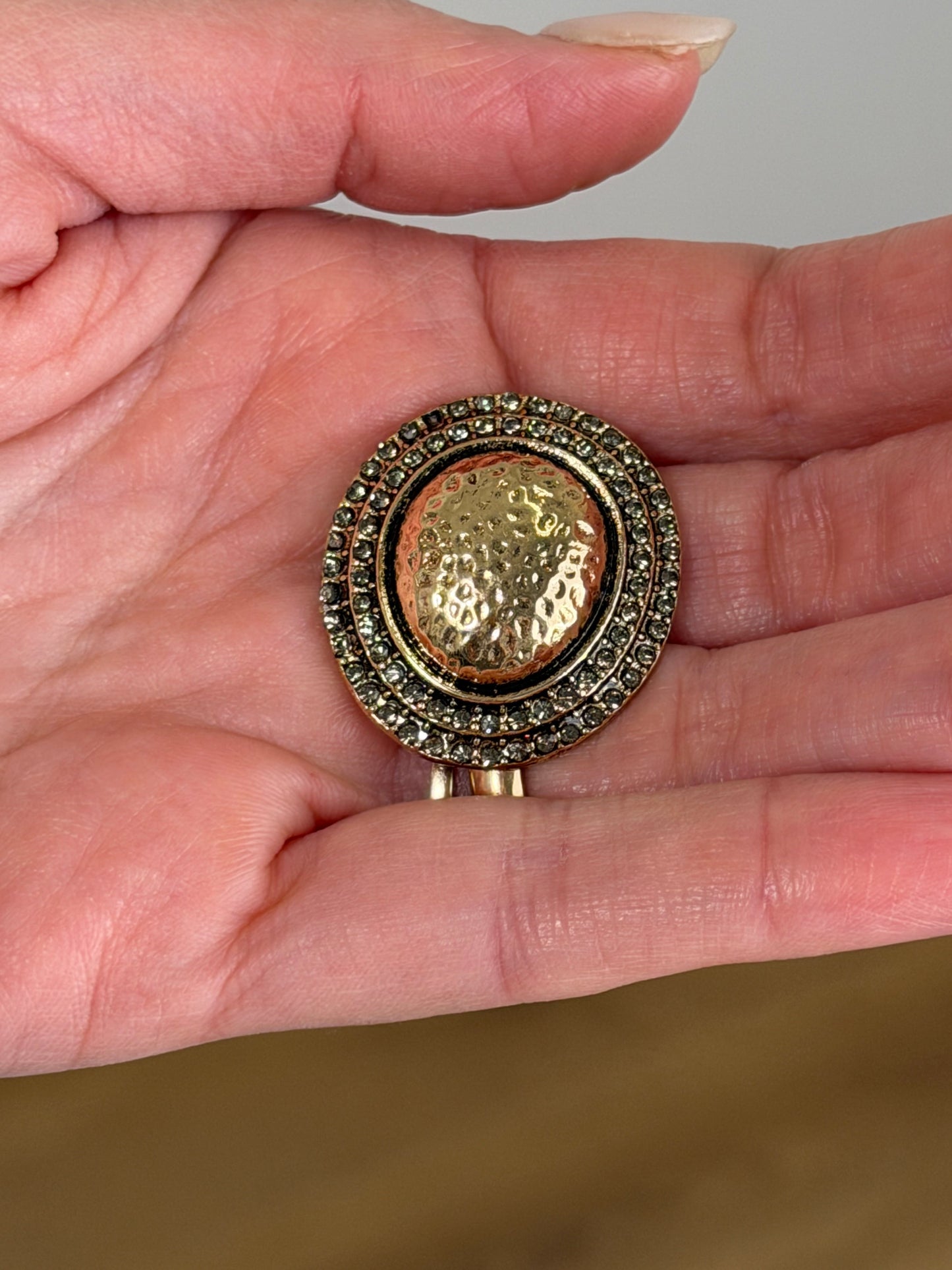 Orecchini tondi oro antico e Swarovski