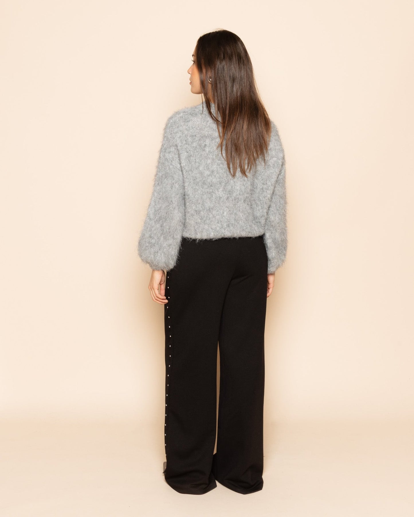 MAUDY STUDDED COMFY PANTS ZWART