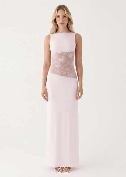 Vestido con detalle transparente