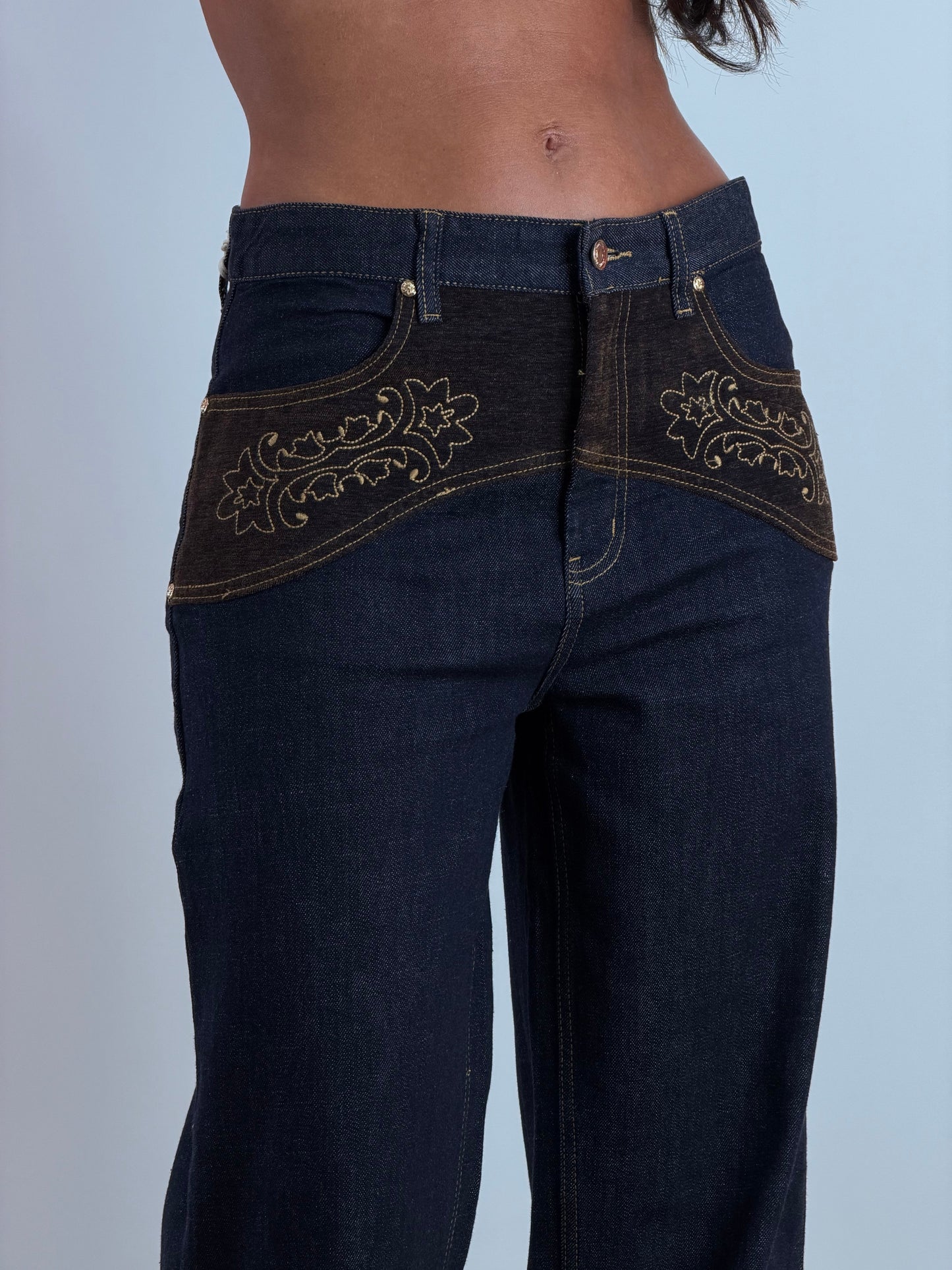 Jeans con velluto marrone H5295