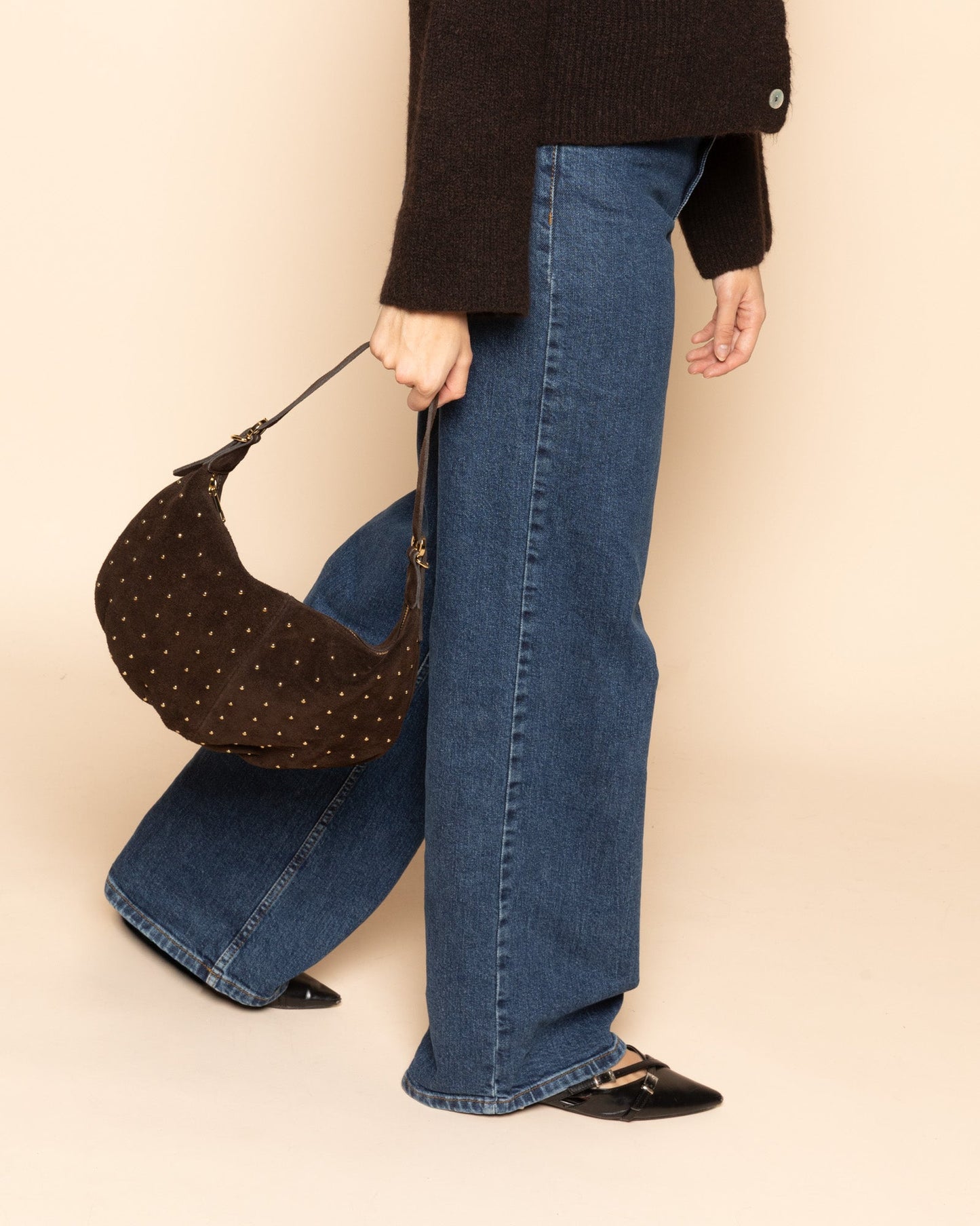 MERLE STUD SUEDE BAG BRUIN