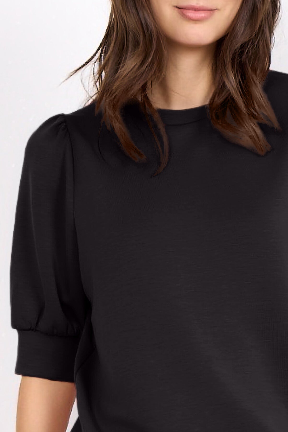 Elena™ – Blusa de Felpa con Mangas Cortas Negra