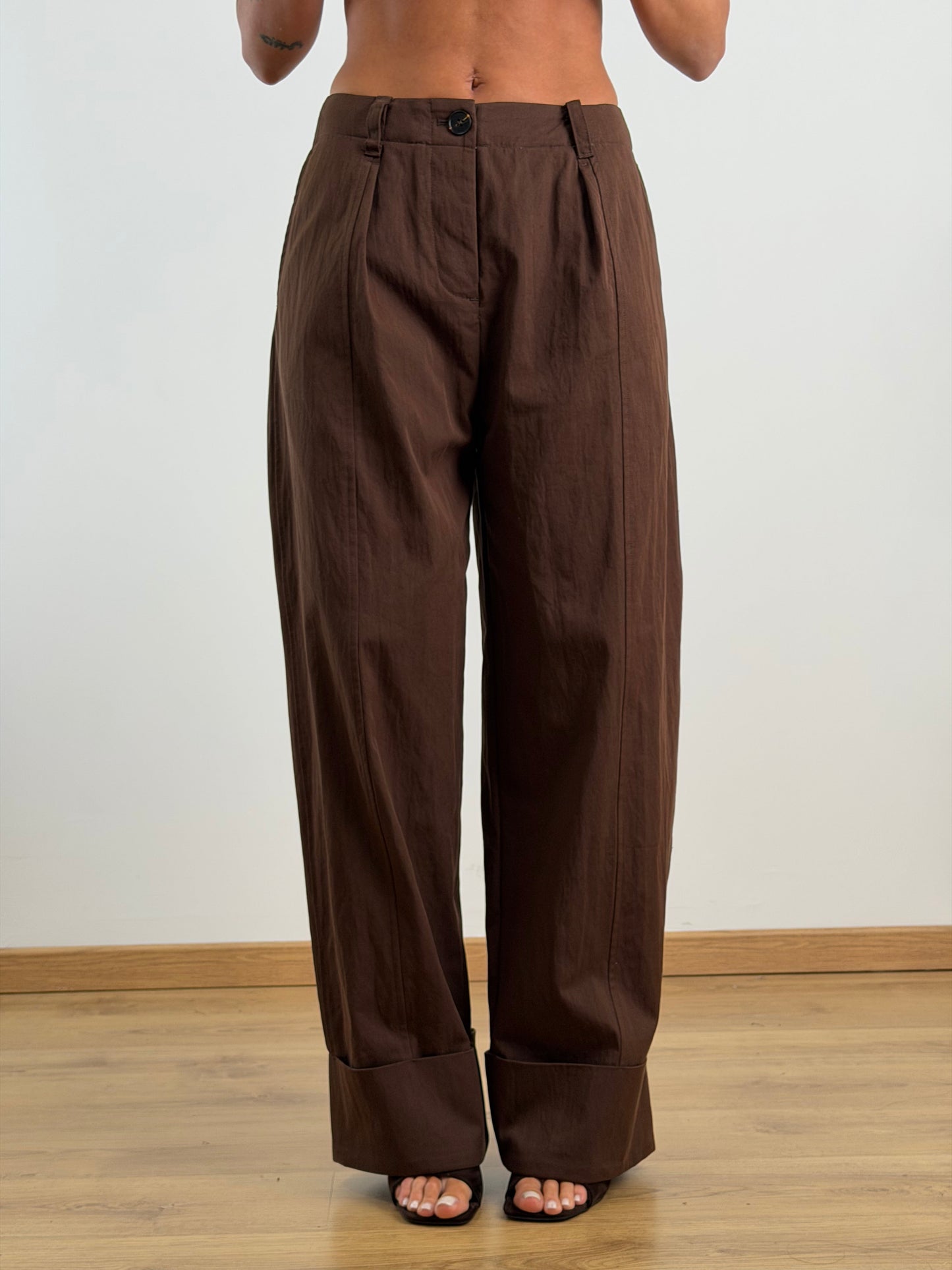 Pantaloni marroni 5650