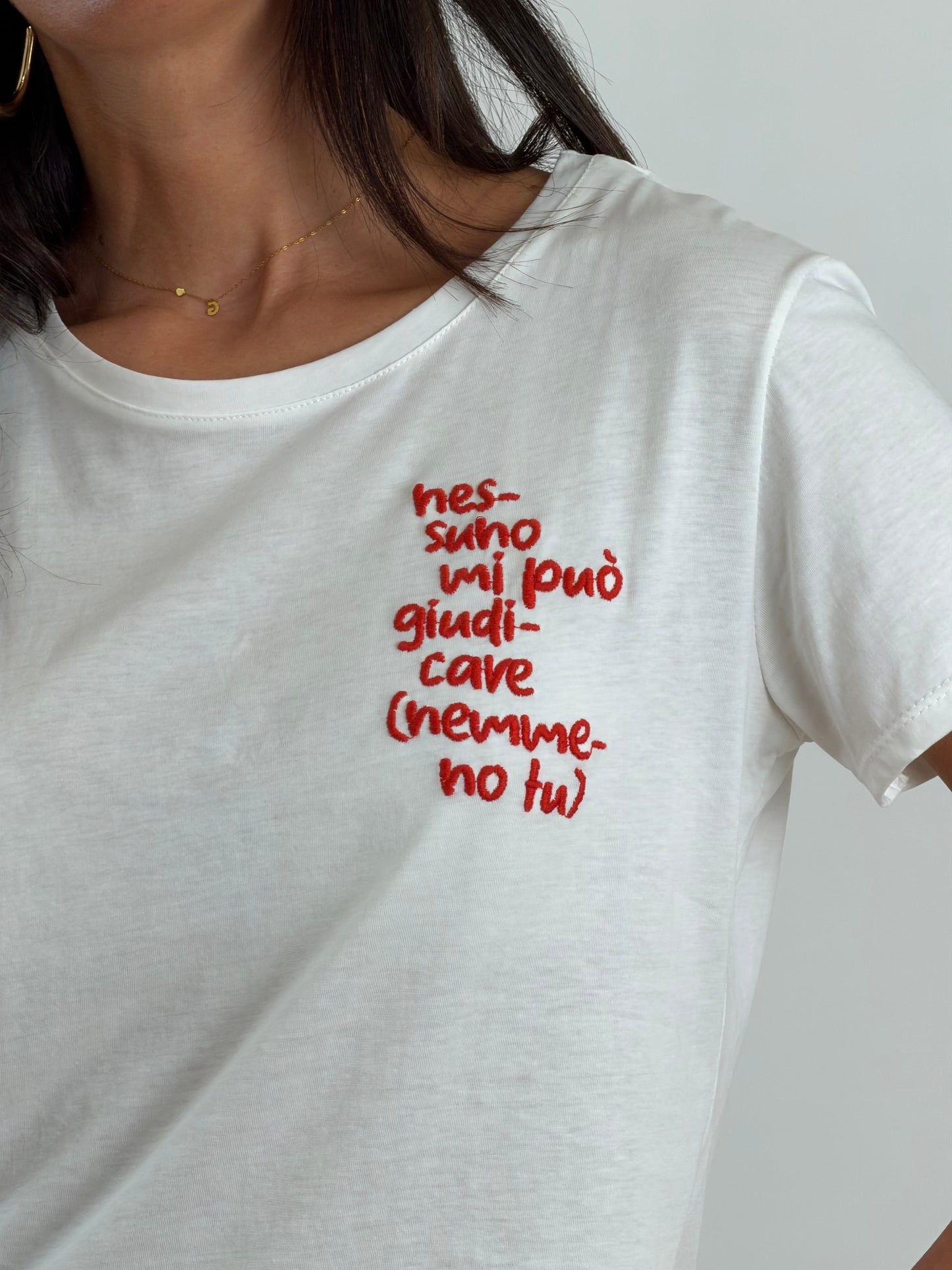 T-shirt nessuno mi può giudicare