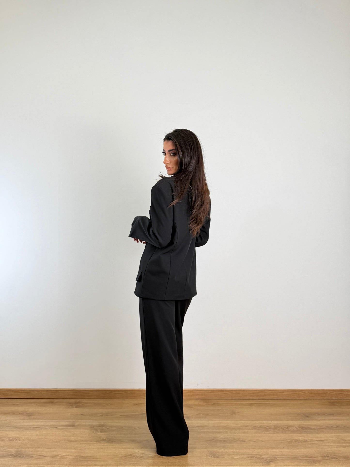 Tailleur Olga Nero 89026.