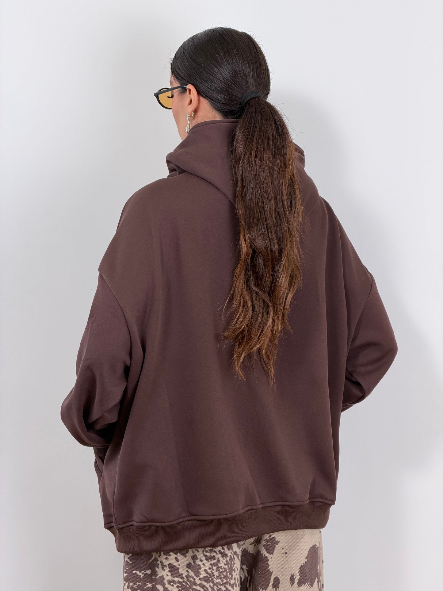 Felpa MARRONE W46497