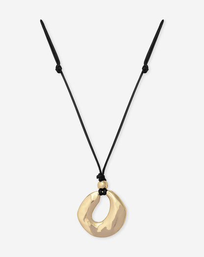 PENDANT CORD NECKLACE