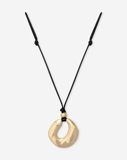 PENDANT CORD NECKLACE