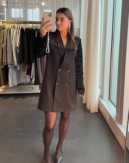 VELVET SEQUINS SLEEVE BLAZER DRESS ZWART