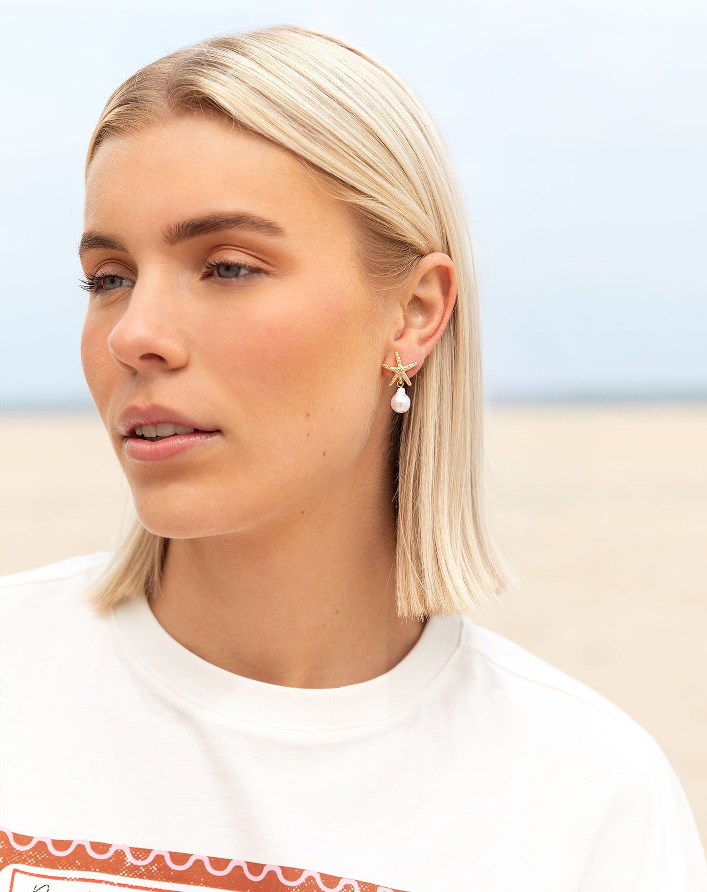 SMALL SEASTAR EARRINGS