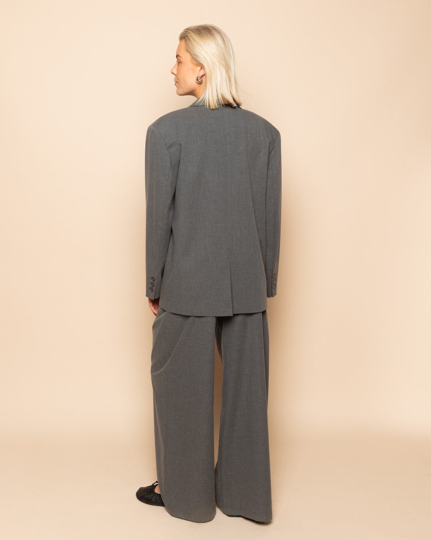 SOFIE PANTALON TALL GRIJS