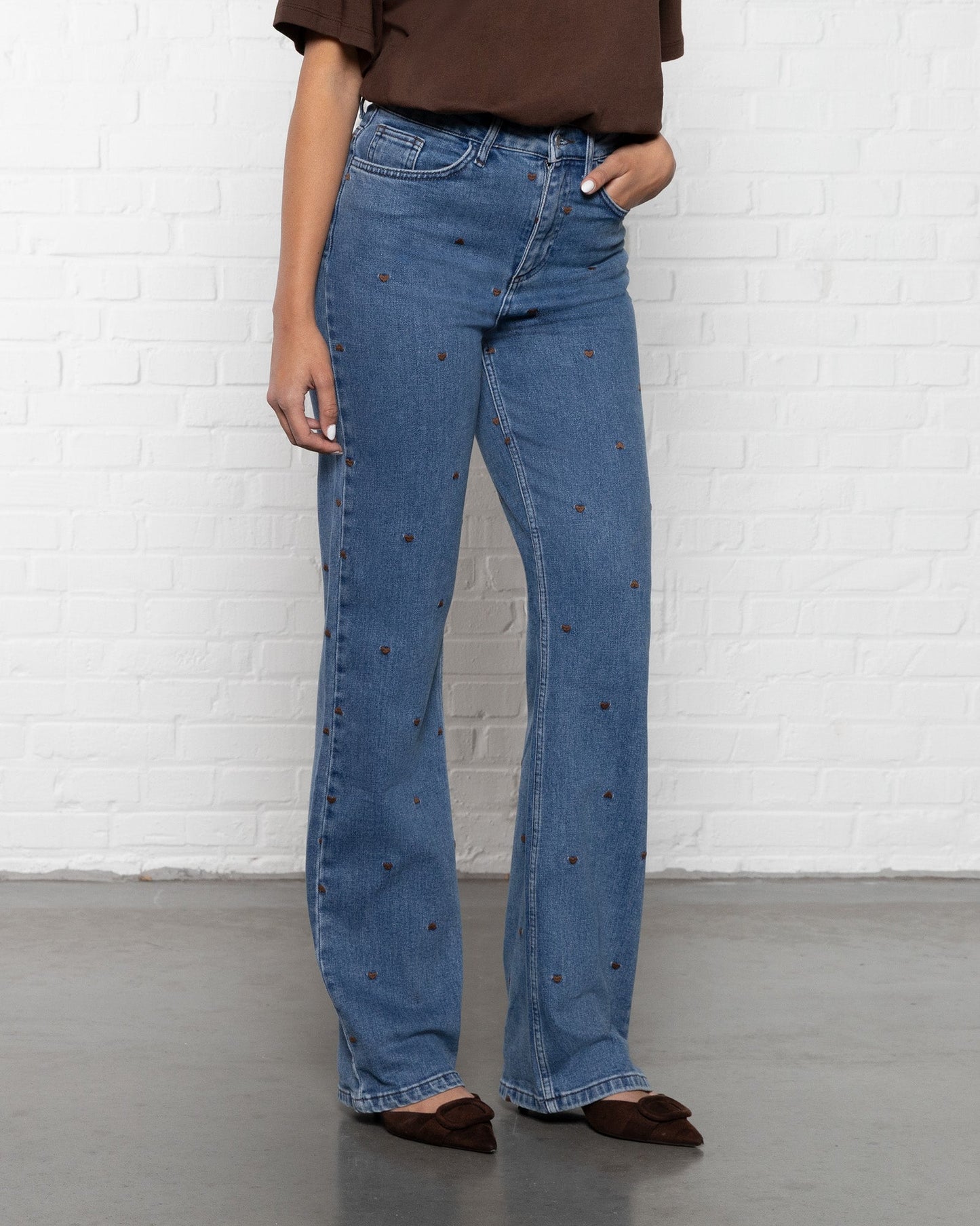 HEART BOOTCUT JEANS MID BLAUW BRUIN